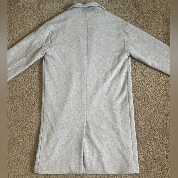 Alo Gray Long Coat - Picture 4 of 5